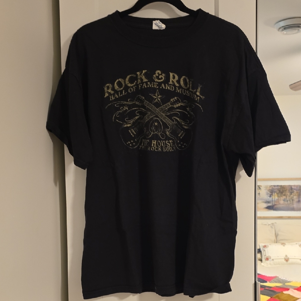Rock & Roll Hall of Fame and Museum The House That Rock Built Black T-Shirt XL